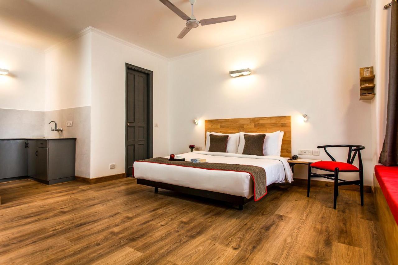 Oyo Townhouse 086 Pankha Road Hotel Nuova Delhi Esterno foto