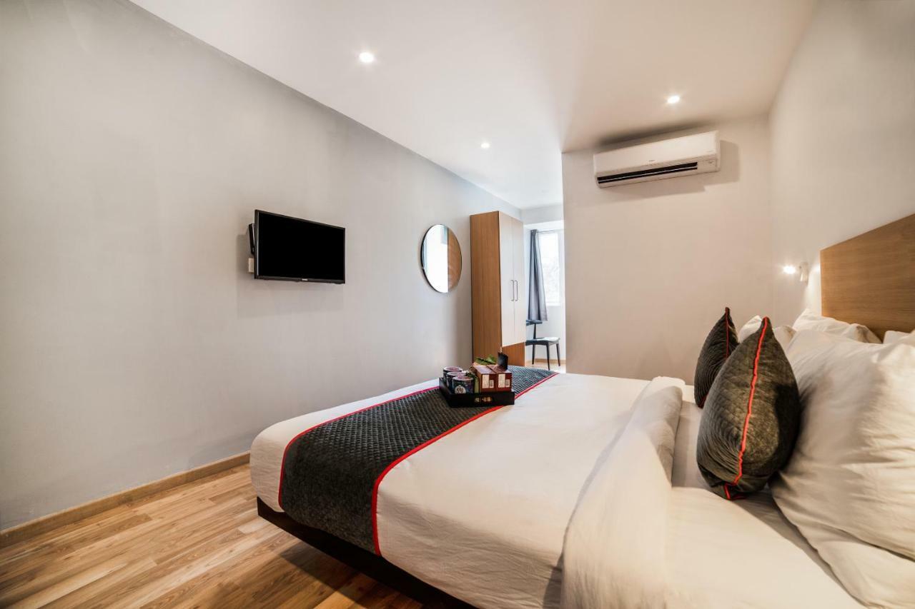 Oyo Townhouse 086 Pankha Road Hotel Nuova Delhi Esterno foto